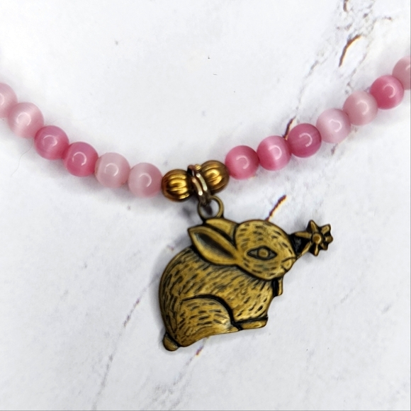Jewelry - Bunny rabbit pink beaded necklace